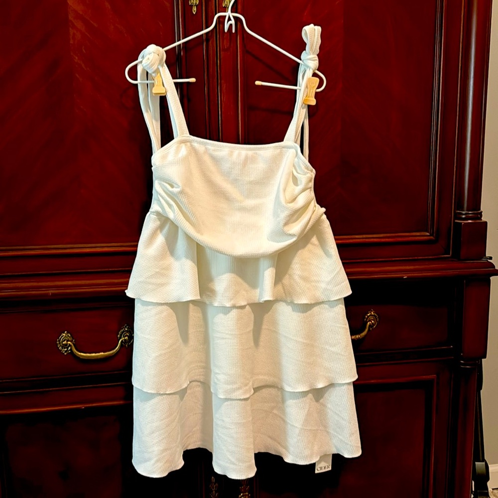 New with tags medium, three tiered tied top sundress
